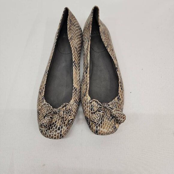 Stuart Weitzman Size 8.5 Tulip Bow Snake Skin Print Ballet Flats F - Picture 6 of 11